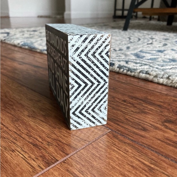 Designs By Kathy; “Eat Diamond for Breakfast and Shine All Day” Decor Motivation - Picture 2 of 4